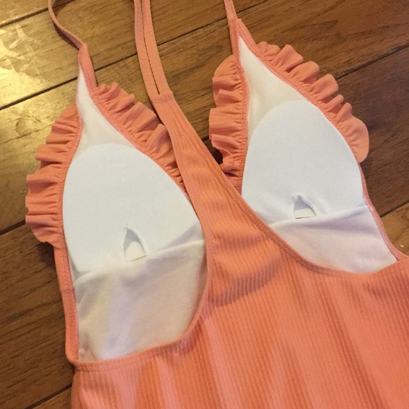 Women’s One Piece Swimsuit - Picture 5 of 5